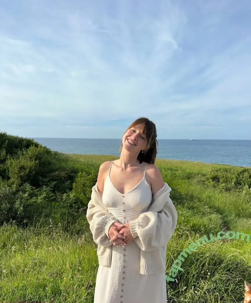 Merobies nude photo #0008 (Mercedes Obies)