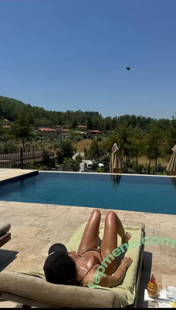 Merve Özkan nude photo #0374 (merv.ozkn)