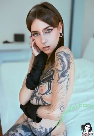 Mery_blackwidow nude photo #0015