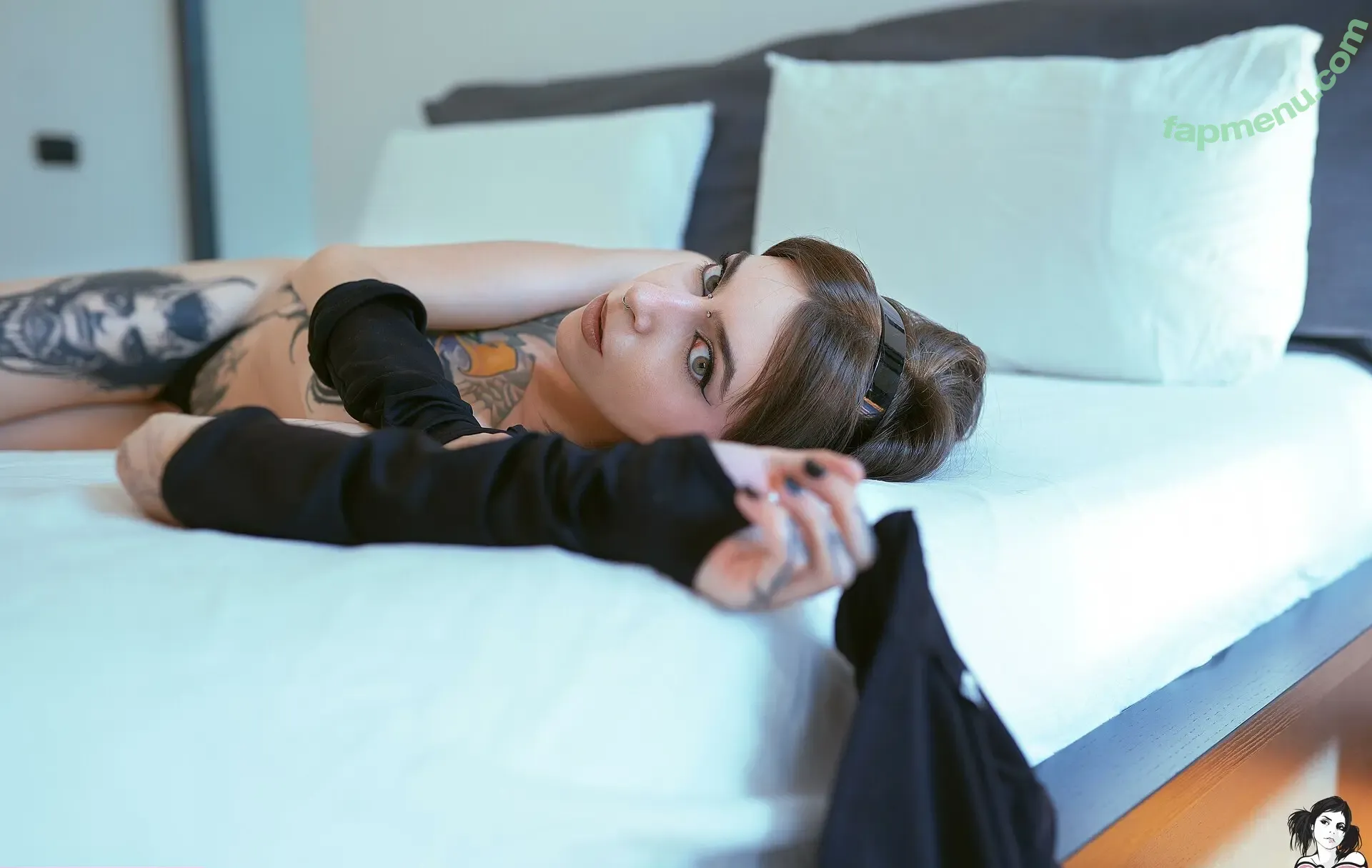 Mery_blackwidow nude photo #0012 (Mery_blackwidow)