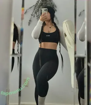 Mewlilay / mewlilayy nude photo #0078