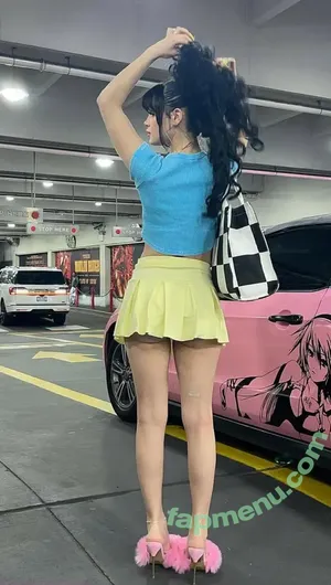 Mfjolee nude photo #0009