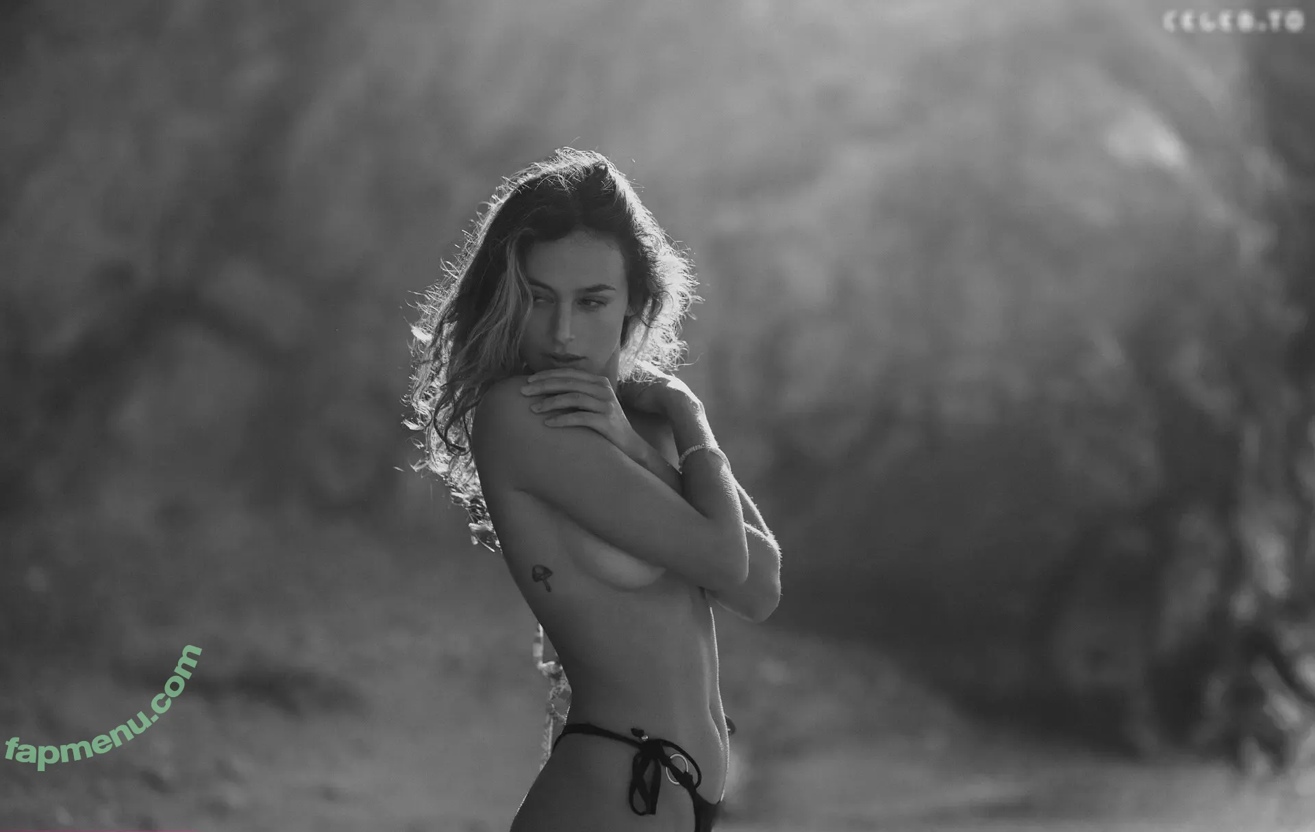 Mia C. Bell / Mia Larelle nude photo #0089 (miacbell / mialarelle)