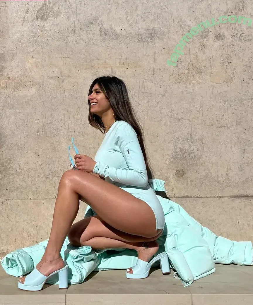 Mia Khalifa nude photo #0587 (miakhalifa)