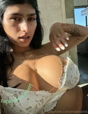 Mia Khalifa / miakhalifa nude photo #0066