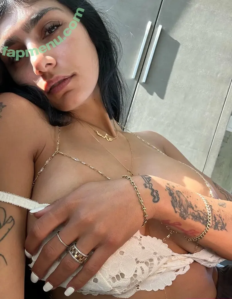 Mia Khalifa nude photo #0063 (miakhalifa)