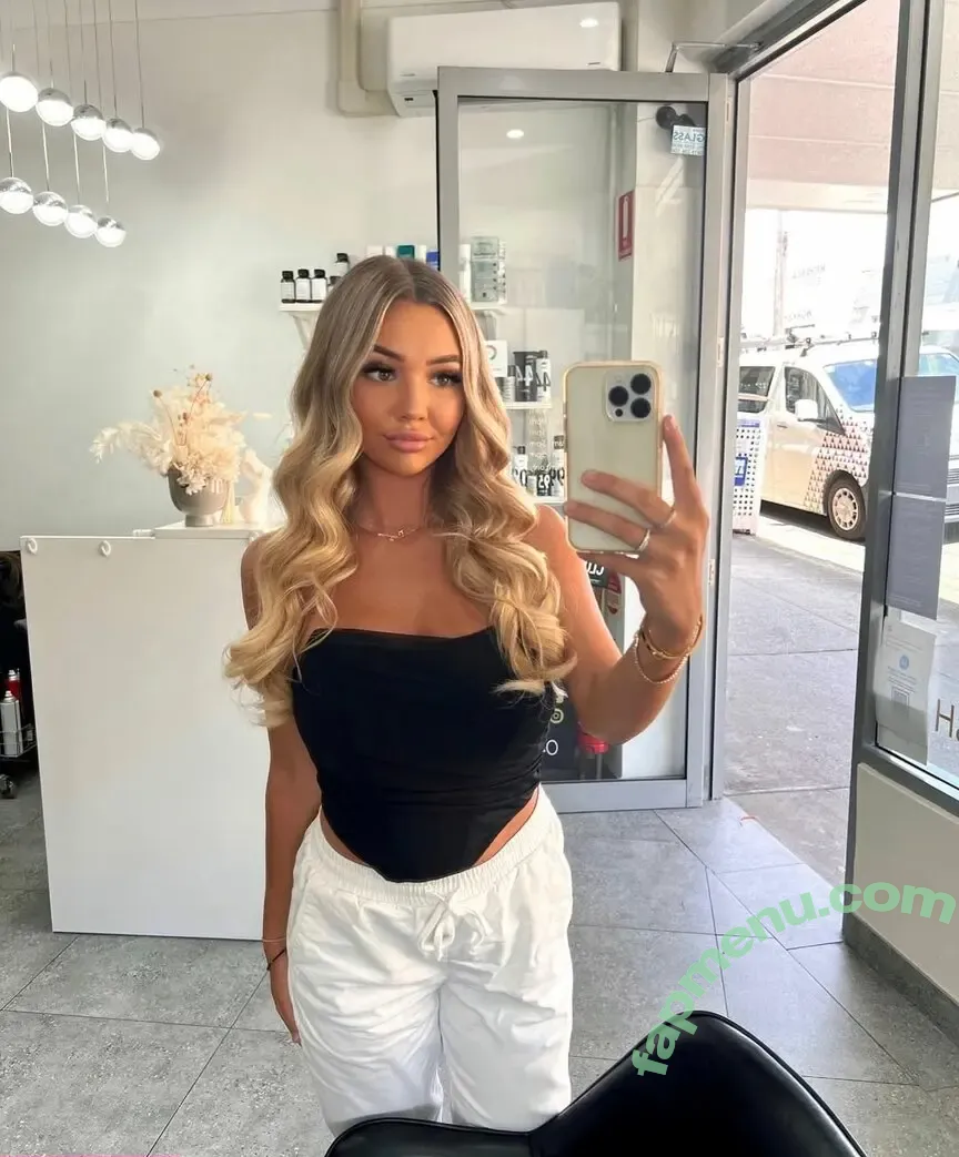 MIA LOEHR nude photo #0015 (mialoehrr)