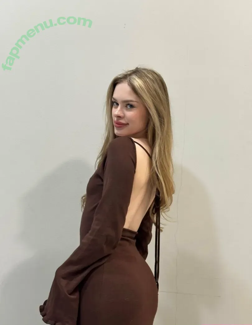 mia_miledi nude photo #0145 (gimnastkamiledi)