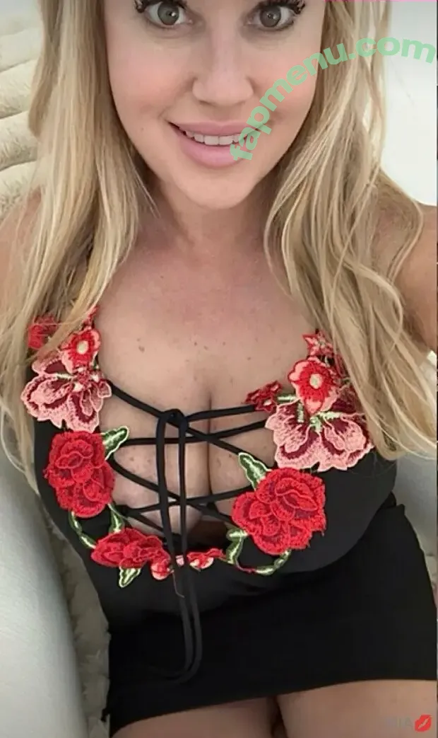 miababyxoxo nude photo #0336 (miababyxoxo44)