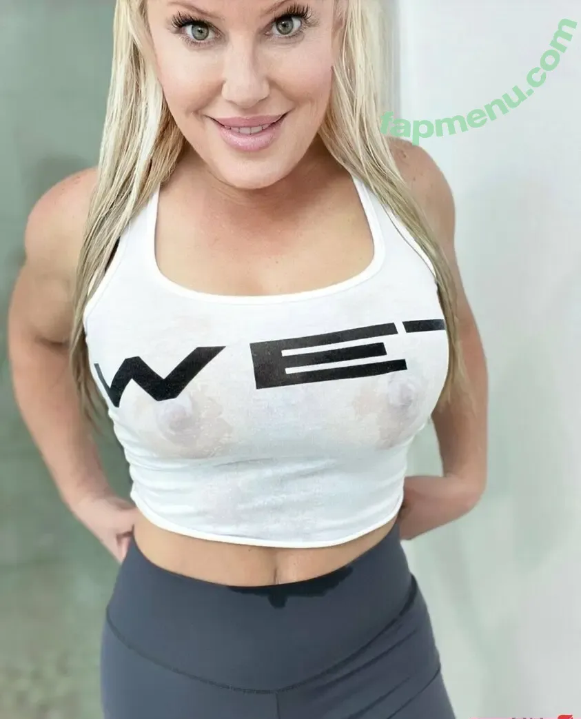 miababyxoxo nude photo #0352 (miababyxoxo44)