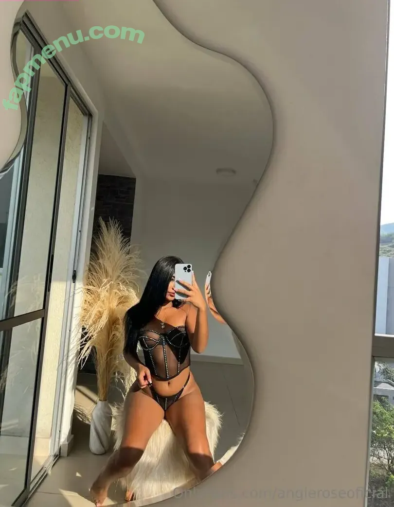 miacollinss nude photo #0018 (miacollinsss)