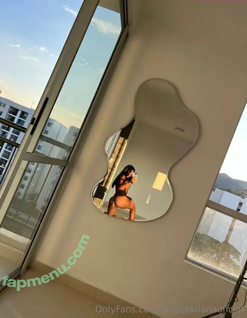 miacollinss nude photo #0023 (miacollinsss)