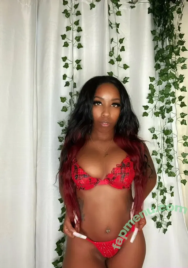 miadarlingg nude photo #0006 (babycatmia / mia_darlingg)