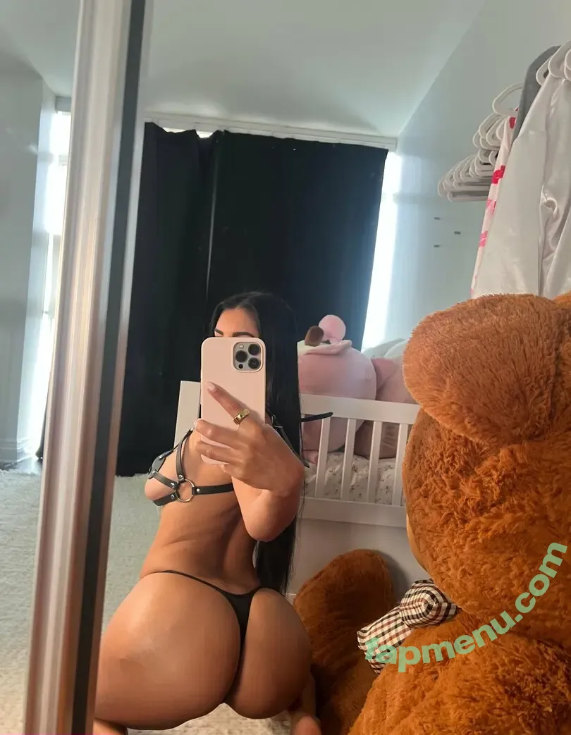 miafall nude photo #0033 (miafallxo)