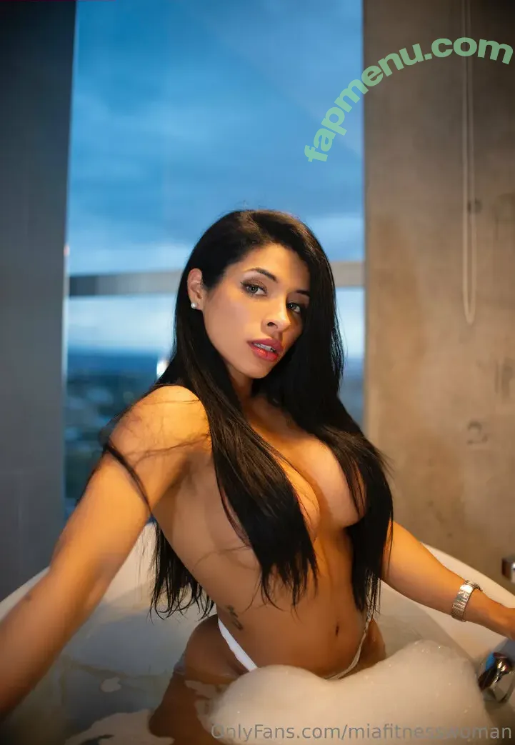 miafitnesswoman nude photo #0004 (missmiafit)