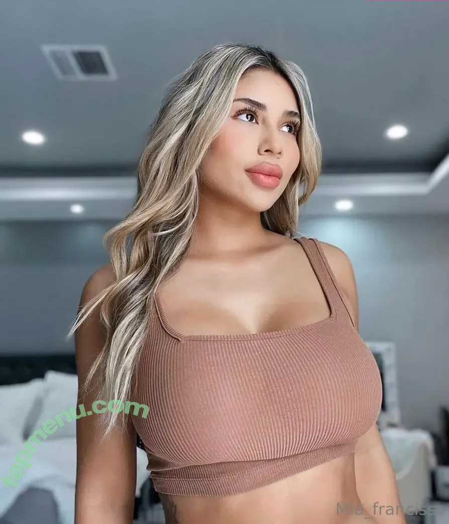 Miafrancis nude photo #0046 (mia_francisss)