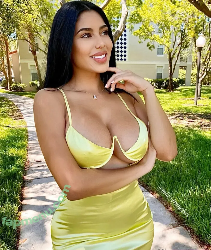 Miafrancis nude photo #0052 (mia_francisss)