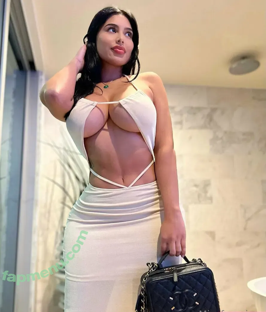 Miafrancis nude photo #0053 (mia_francisss)