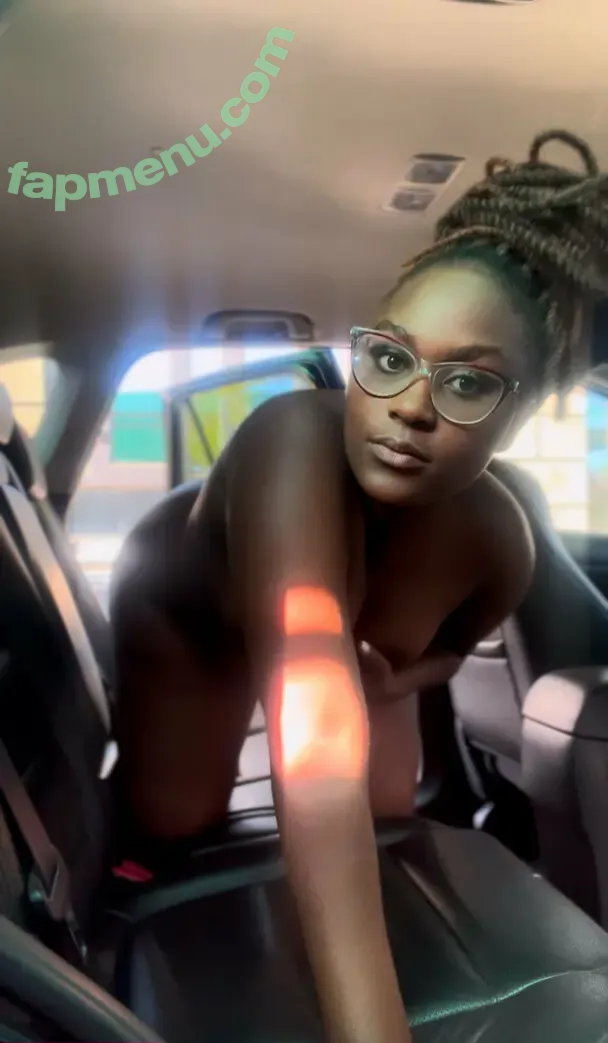 miamonroesexy nude photo #0050 (mia.monroex)