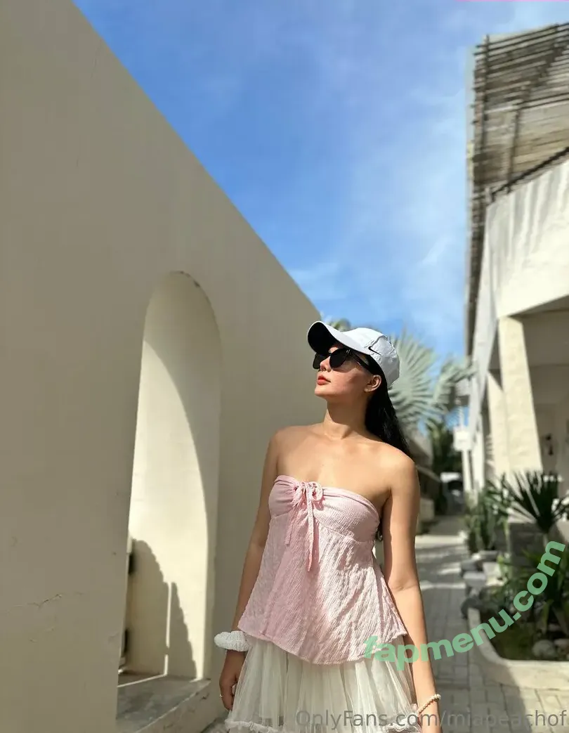 miapeachof nude photo #0066 (_miapeachy)
