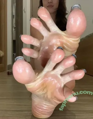  nude photo #0002