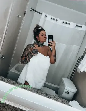  nude photo #0007