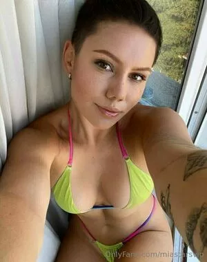 miastarsvip / miastarxofficial nude photo #0143