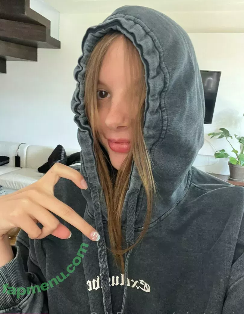 miastarsvip nude photo #0190 (miastarxofficial)