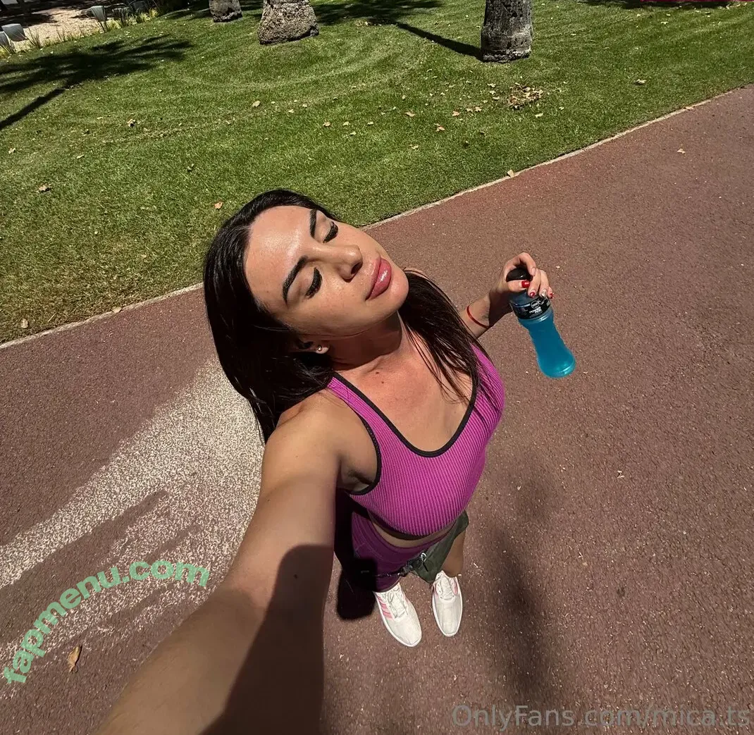 micaelaa.xxx nude photo #0002 (micaelabuss)