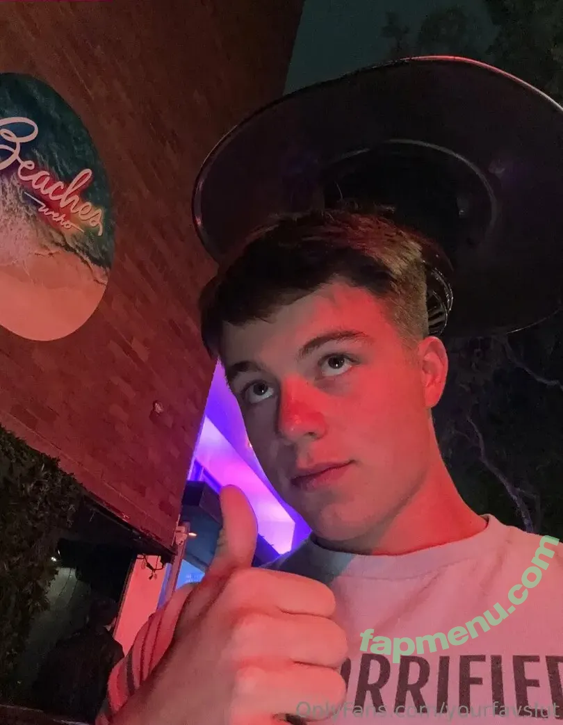 michaeldoherty nude photo #0001 (itsmichaeldoherty)