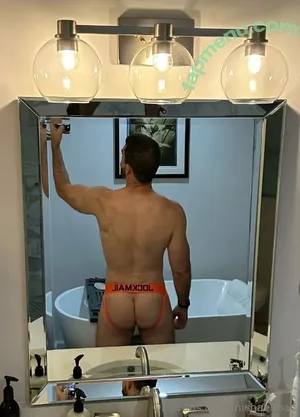 michaeltoad / iammiketodd nude photo #0109