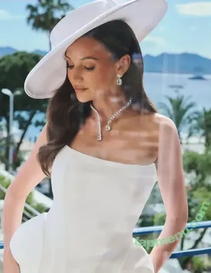 Michelle Keegan / michkeegan nude photo #0688