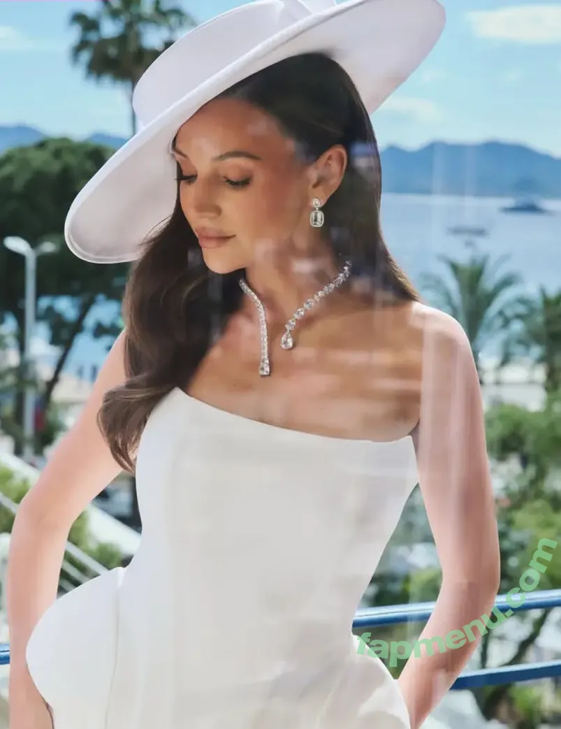 Michelle Keegan nude photo #0688 (michkeegan)