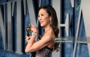 Michelle Yeoh / michelleyeoh_official nude photo #0099