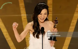 Michelle Yeoh / michelleyeoh_official nude photo #0126