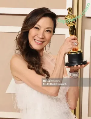 Michelle Yeoh / michelleyeoh_official nude photo #0128