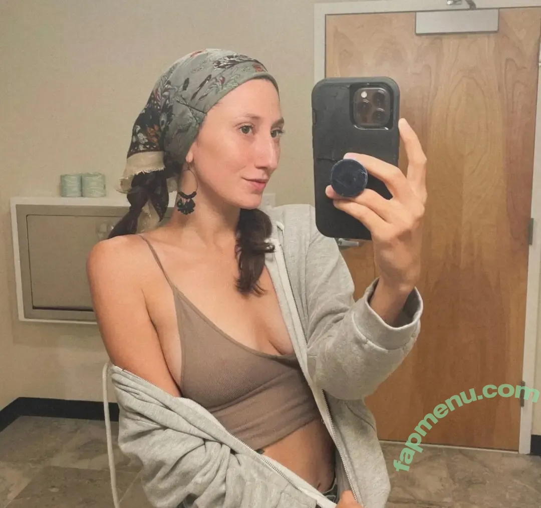 Mickeyisaperv nude photo #0003 (Mickeyisaperv)