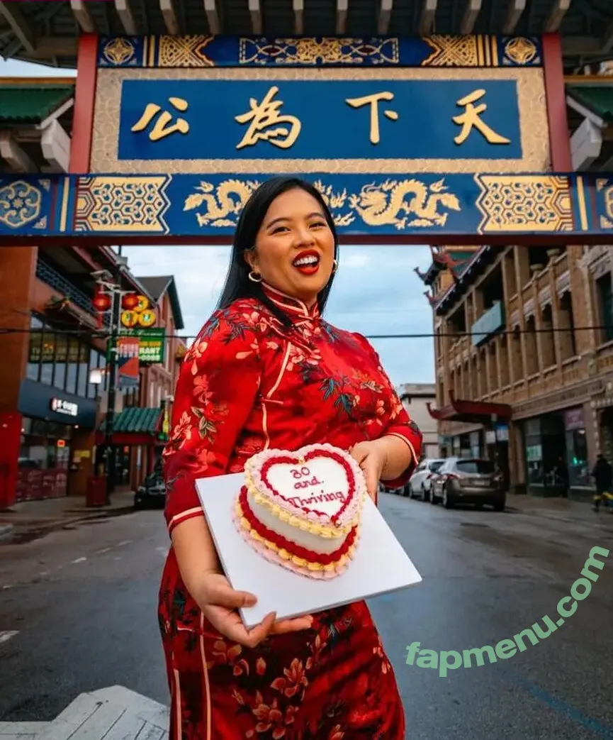 midsizeasianqueen nude photo #0005 (midsizeasianqueen)
