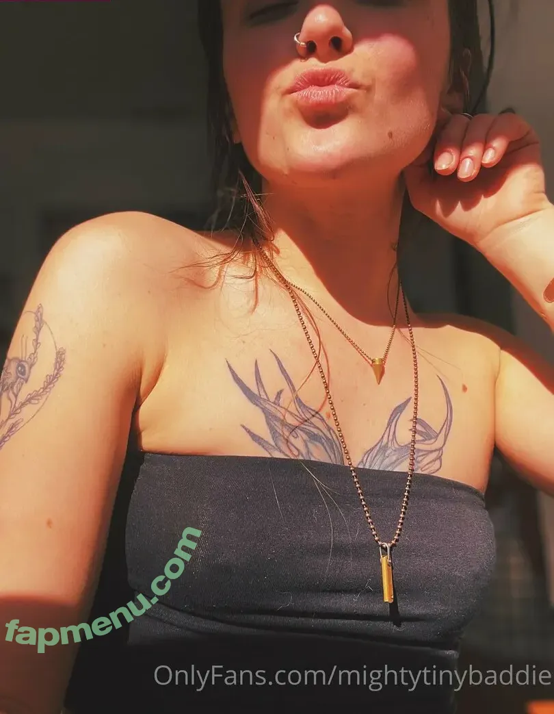 mightytinybaddie nude photo #0009 (mightytinybaddie)