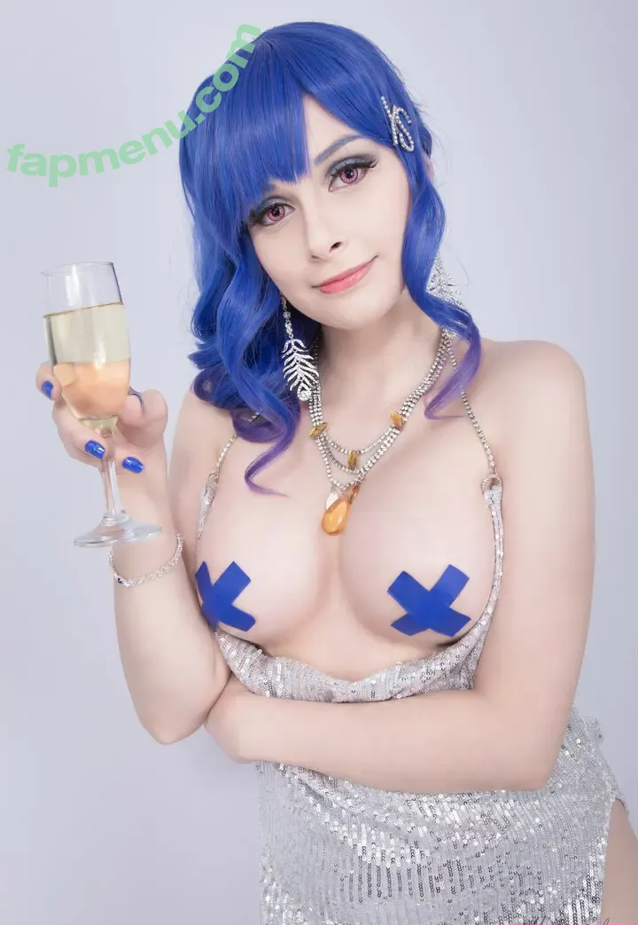 Miih Cosplay nude photo #0275 (Discussão / miih_cosplay / miihcosplay)