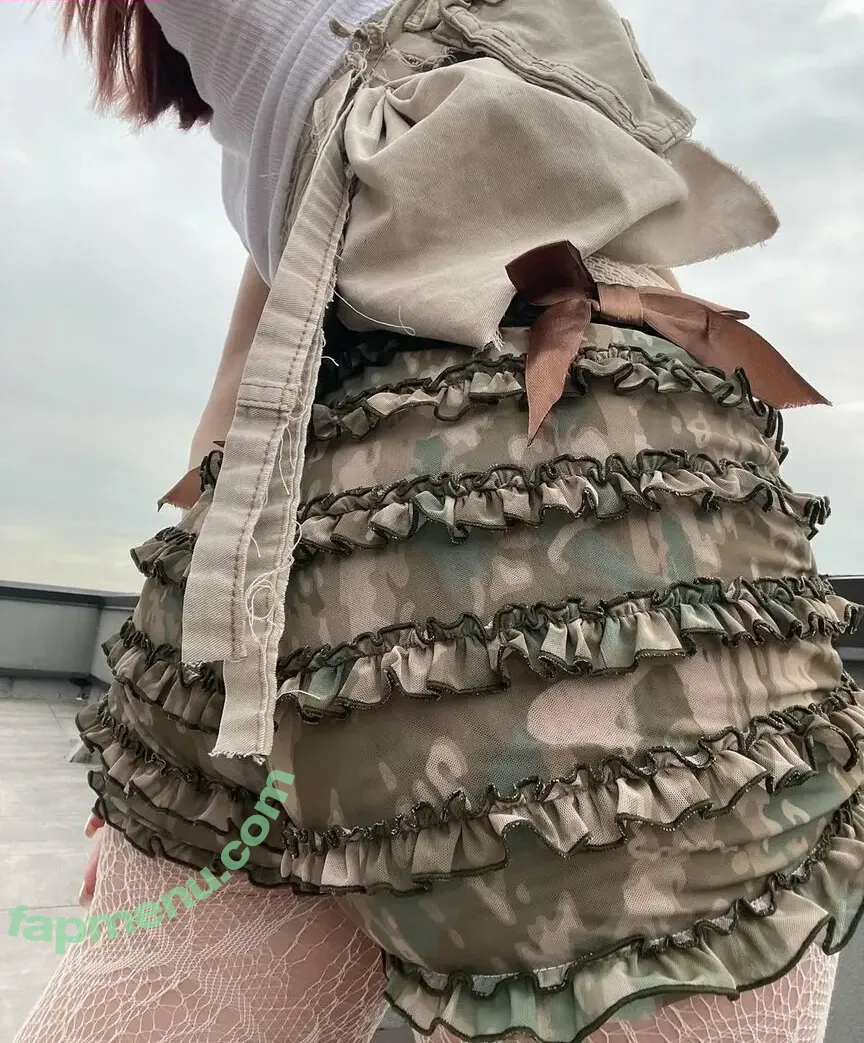 mikaduhh nude photo #0009 (mikaduhh)