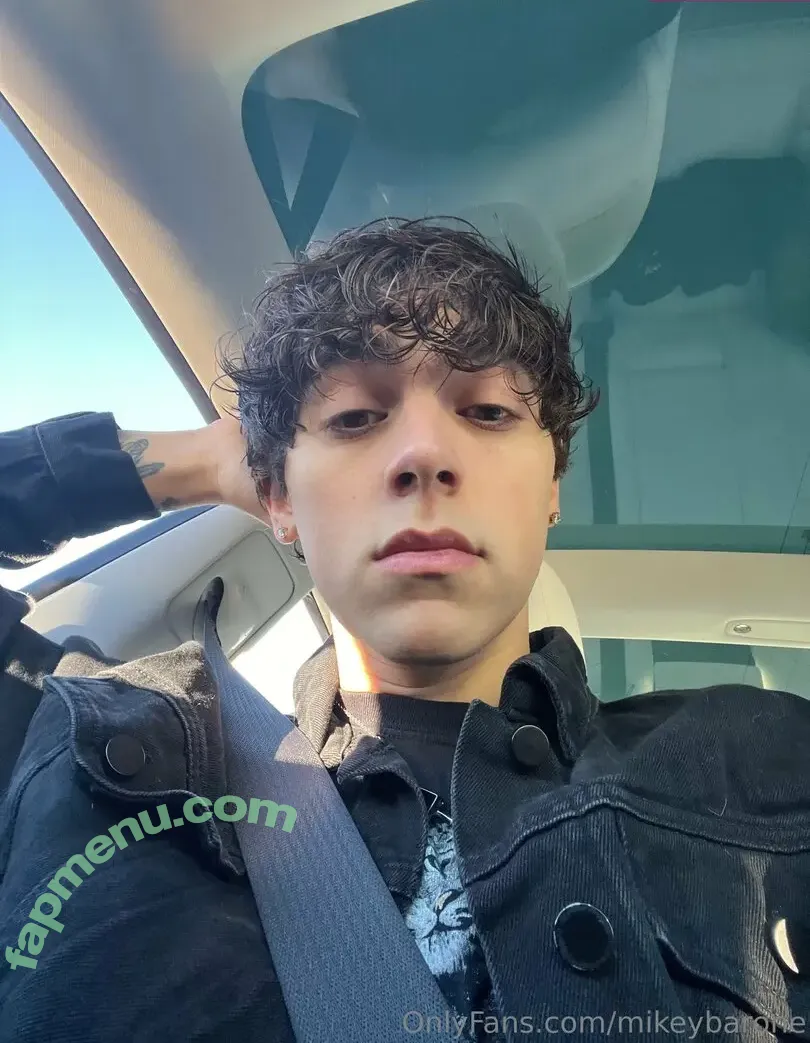 mikeybarone nude photo #0086 (mikeybarone)