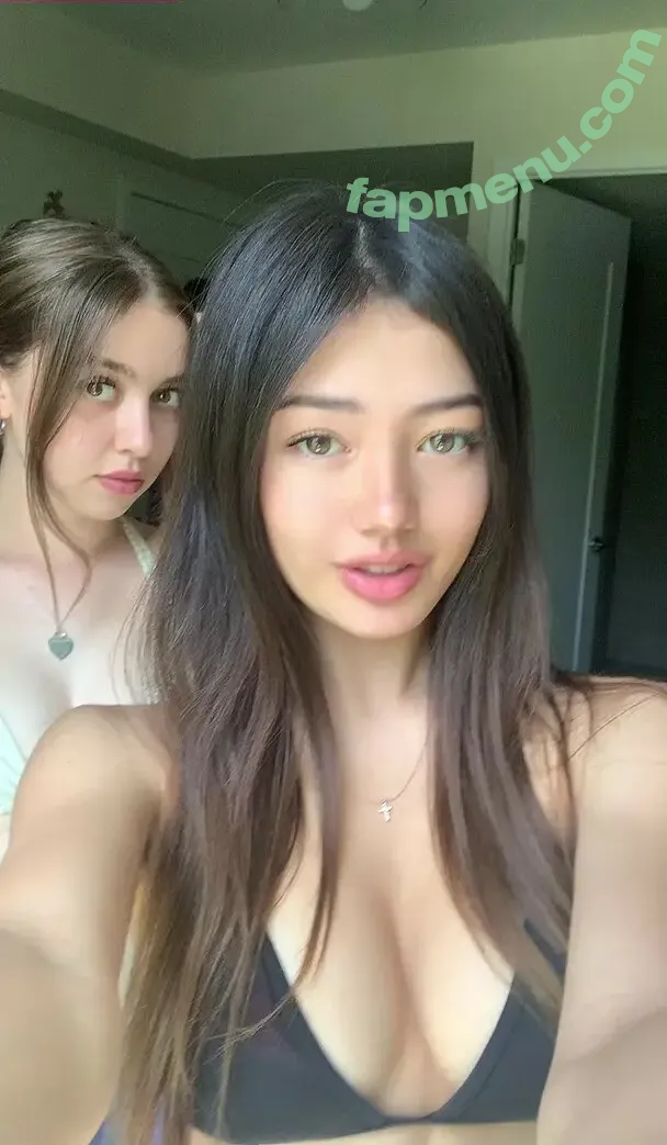 Miku Martineau nude photo #0061 (miku.martineau)