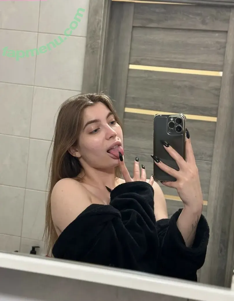 Milajen nude photo #0001 (milajen11)