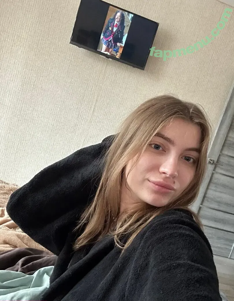 Milajen nude photo #0009 (milajen11)