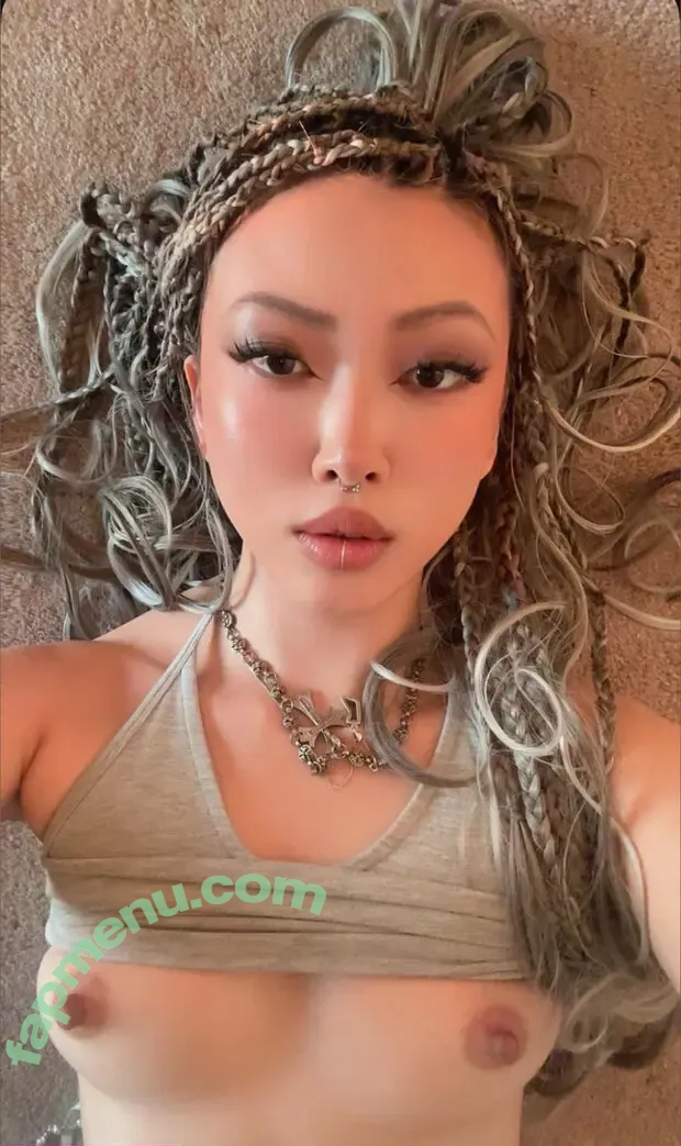 milakoisfw nude photo #0033 (milakoisworld)