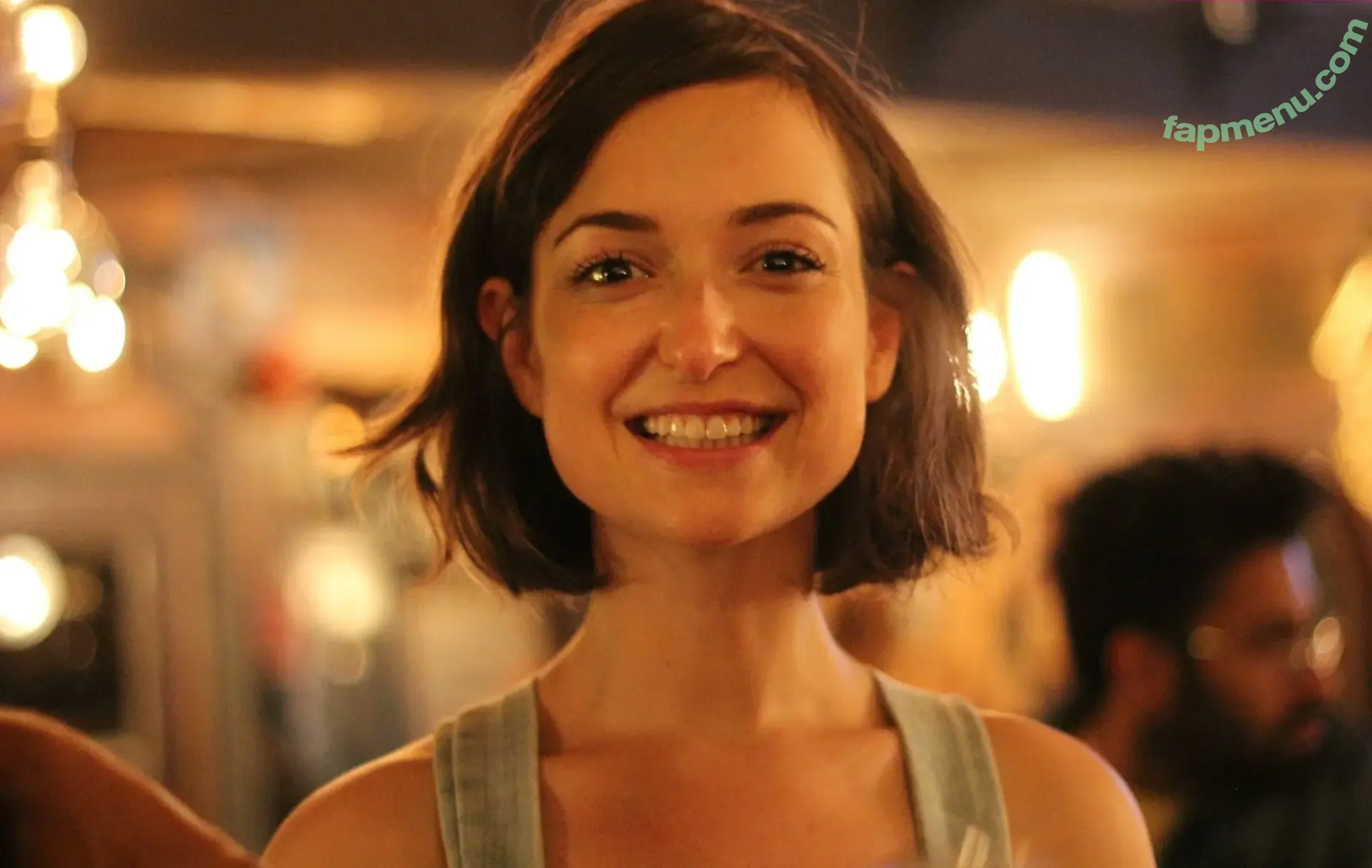 Milana Vayntrub nude photo #0916 (AT&T Girl / mintmilana)