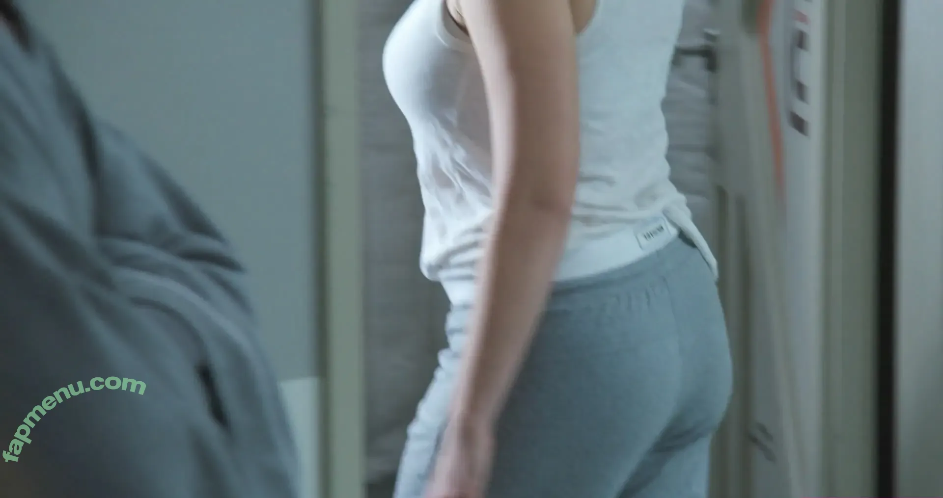 Milana Vayntrub nude photo #0921 (AT&T Girl / mintmilana)