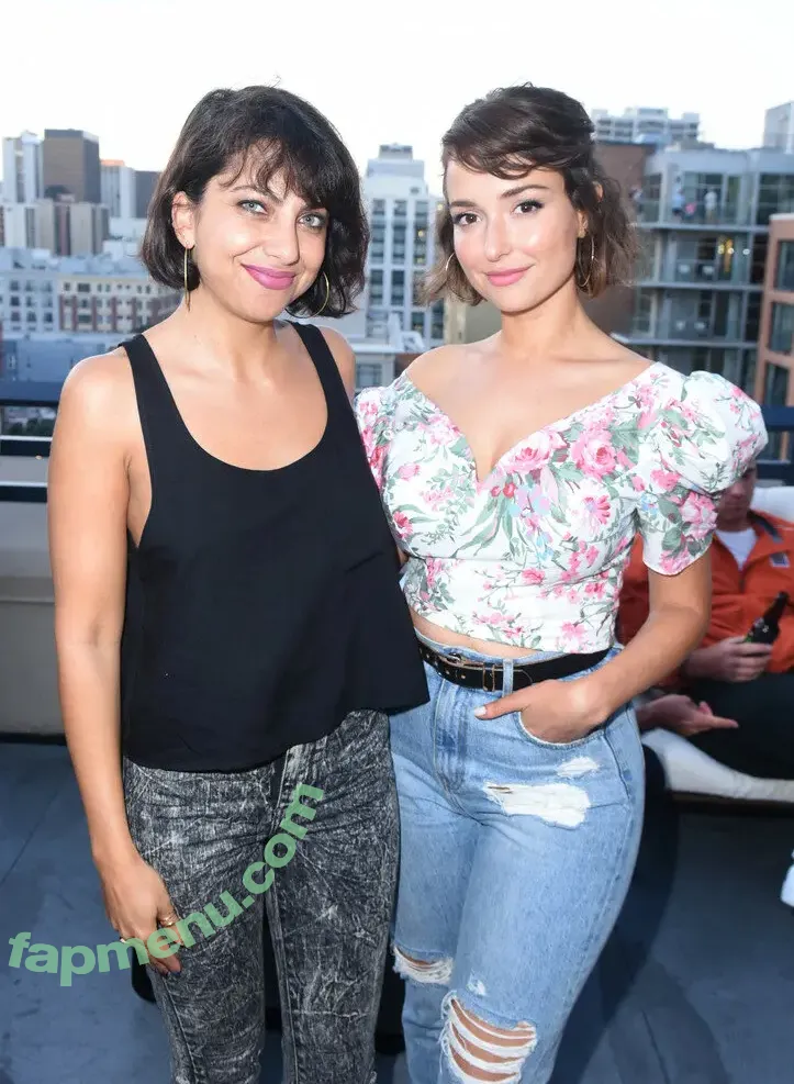 Milana Vayntrub nude photo #0931 (AT&T Girl / mintmilana)