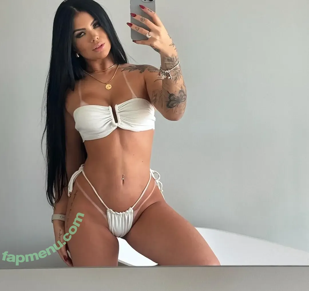 Milena Carvalho nude photo #0013 (mrs_carvalho / wmicarvalho)